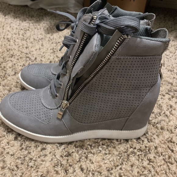 gray booties - Picture 2 of 5